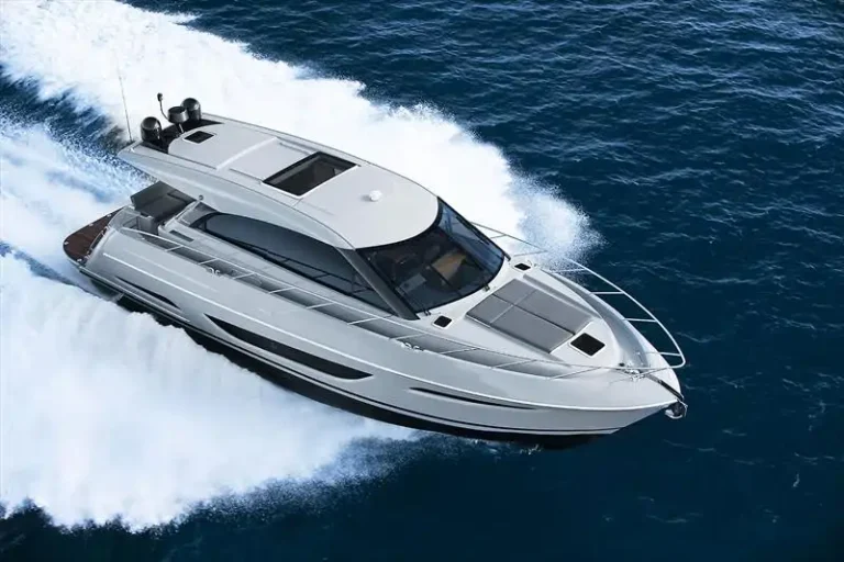 Maritimo Yachts