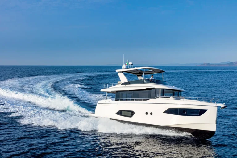 Absolute Navetta 52